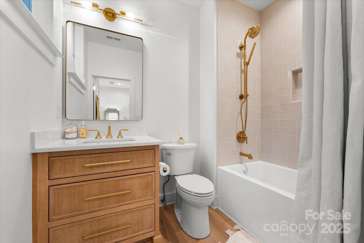 Bahia Bay - Residential