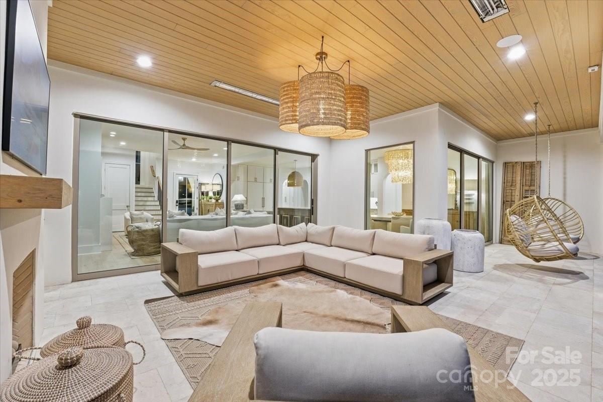 Bahia Bay - Residential