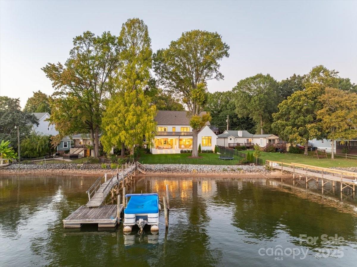 Bahia Bay - Residential