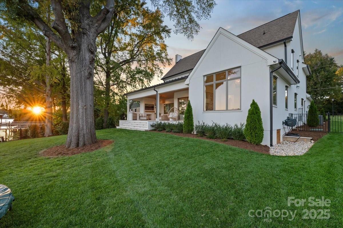 Bahia Bay - Residential