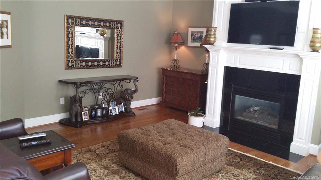 Moores Ferry - Residential