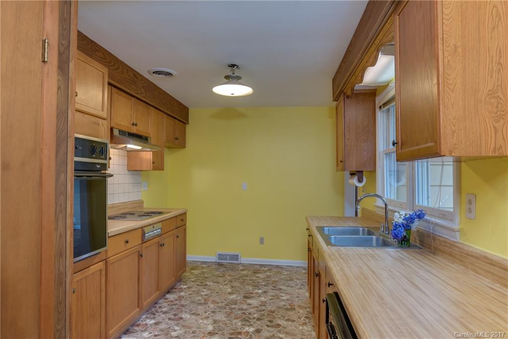 Holly Hill - Residential