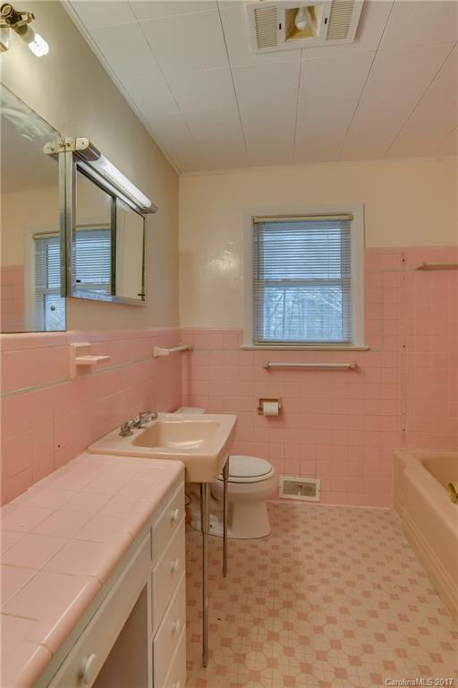 Holly Hill - Residential