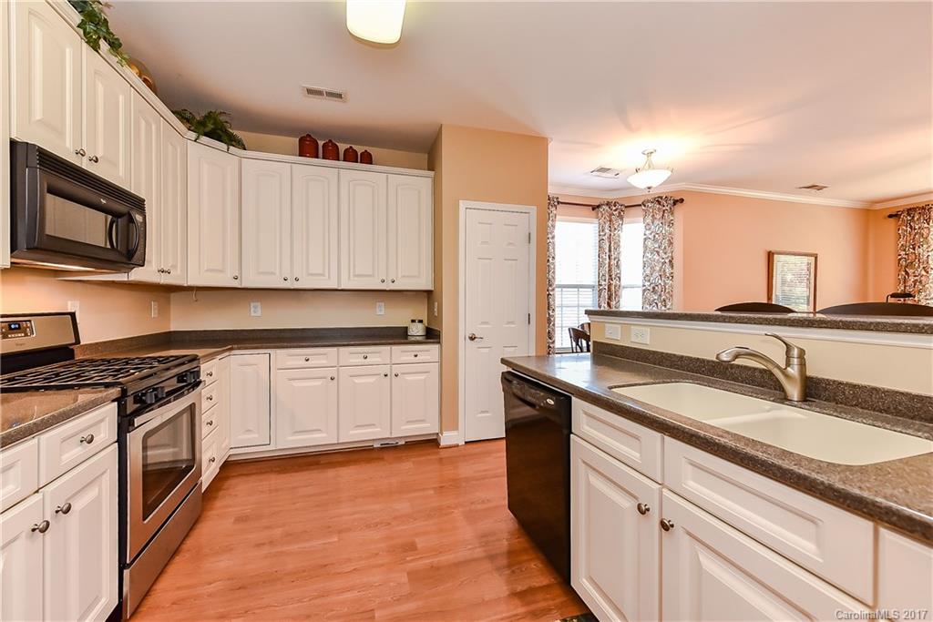 Four Seasons At Gold Hill - Residential