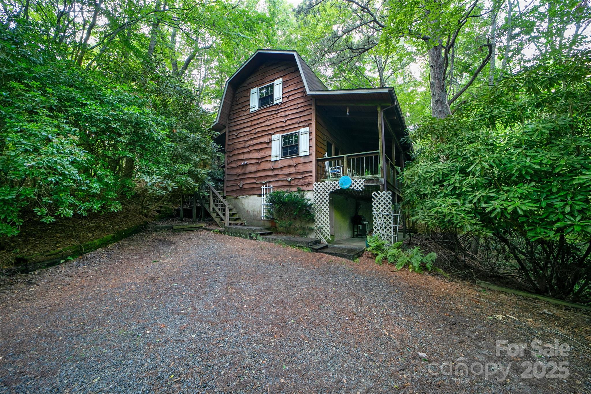 1152 Soquili Drive