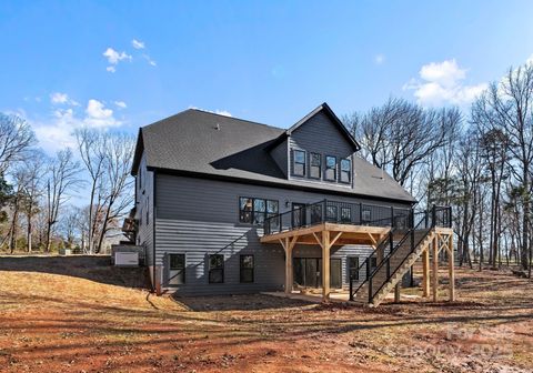 A home in Waxhaw