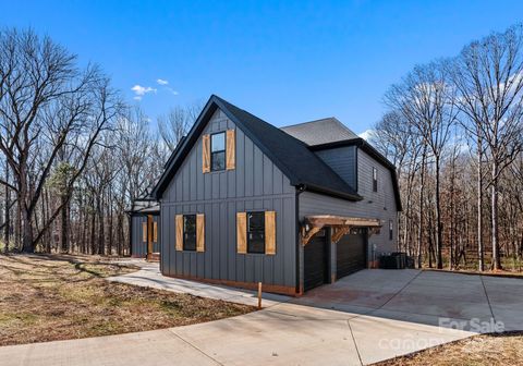 A home in Waxhaw