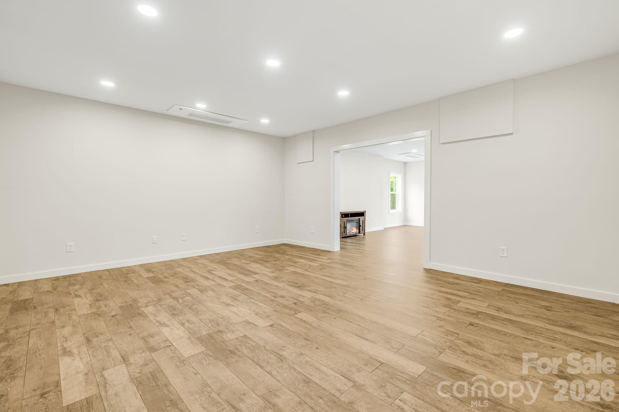 Baxter Woods - Residential