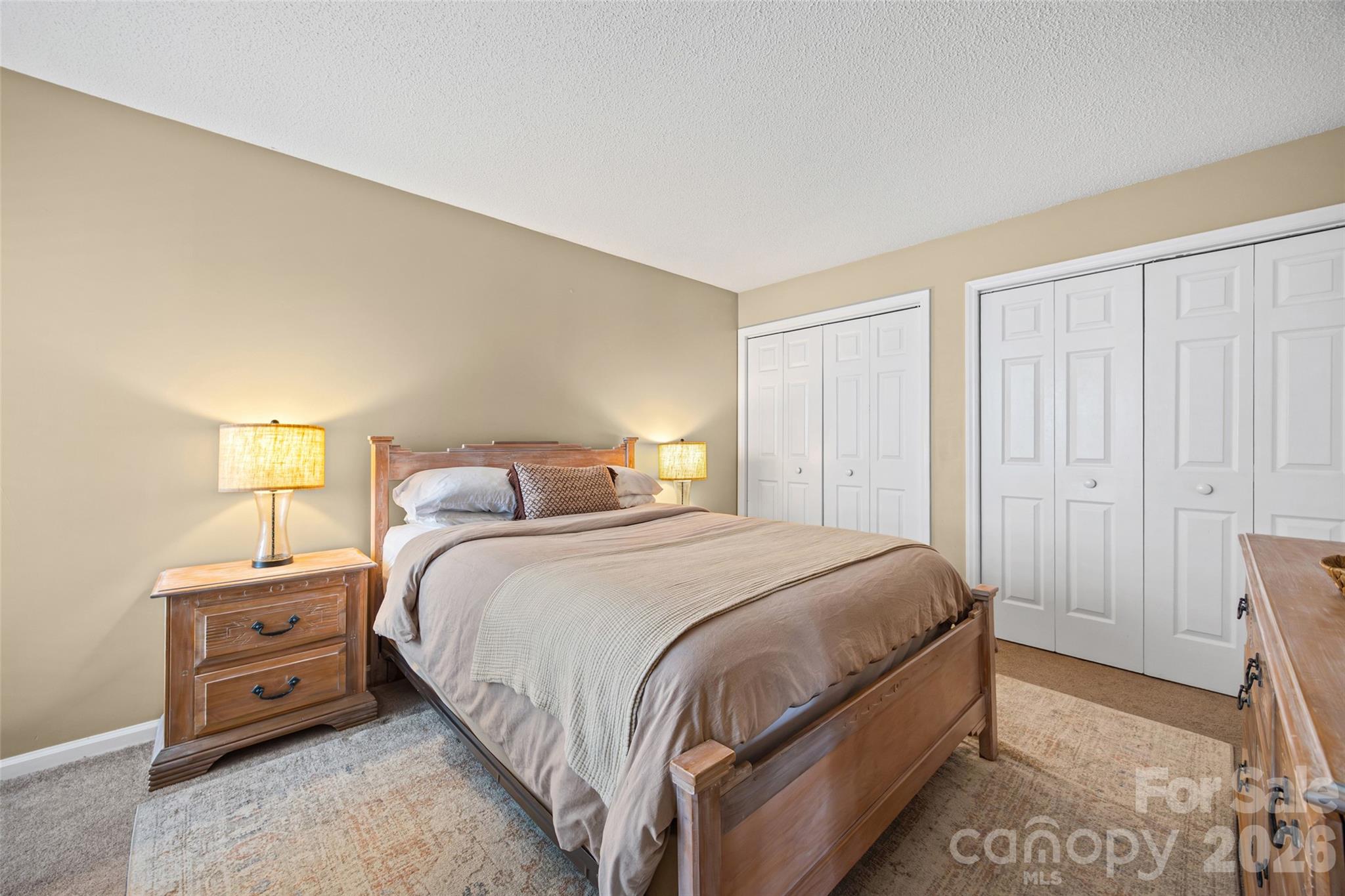 Queens Station - Residential