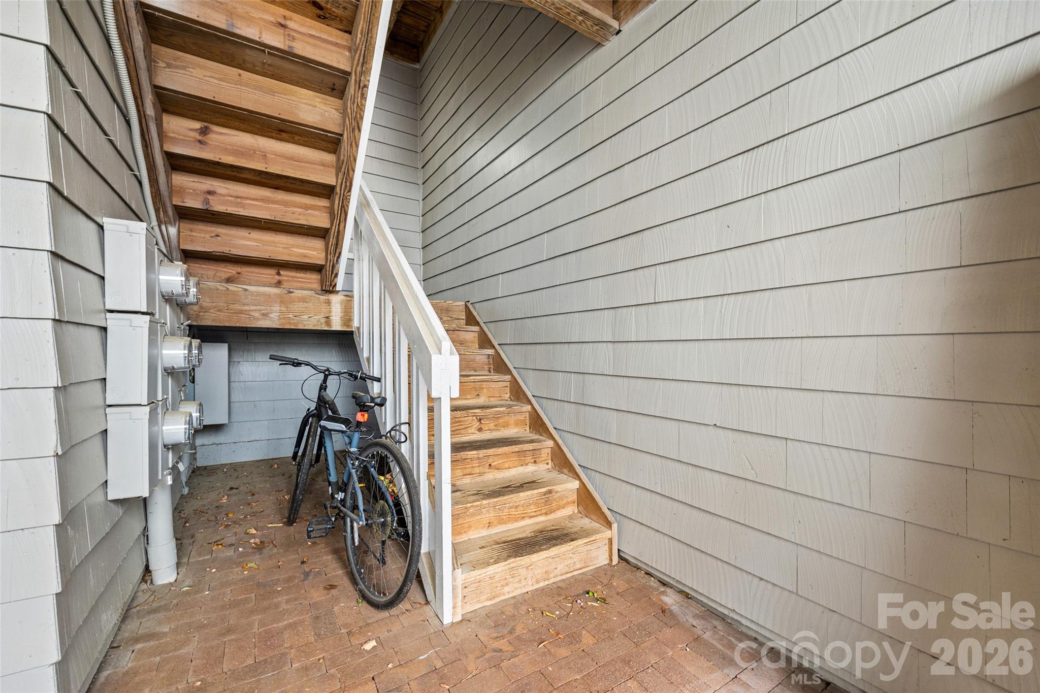 Queens Station - Residential