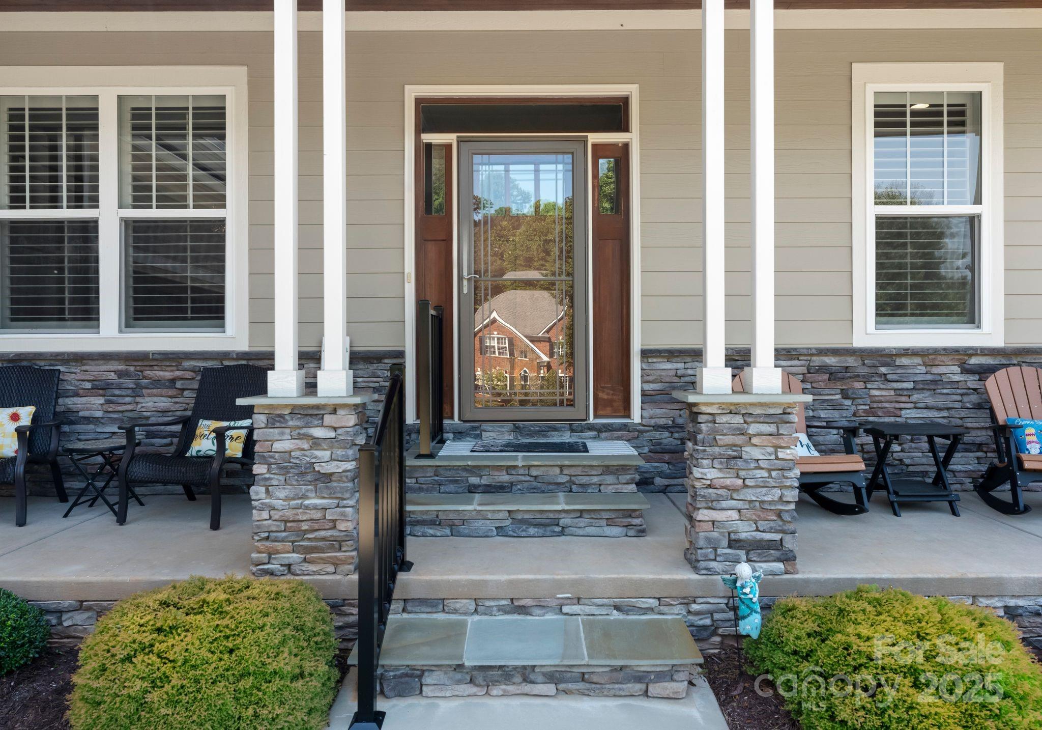 4275 Silver Eagle Court