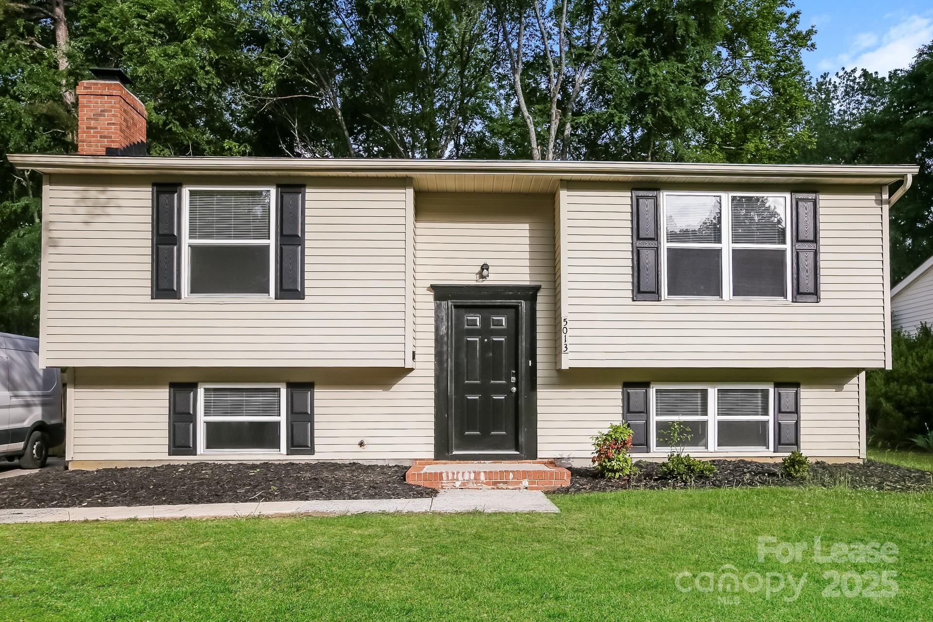 Danbrooke Park - Residential Lease