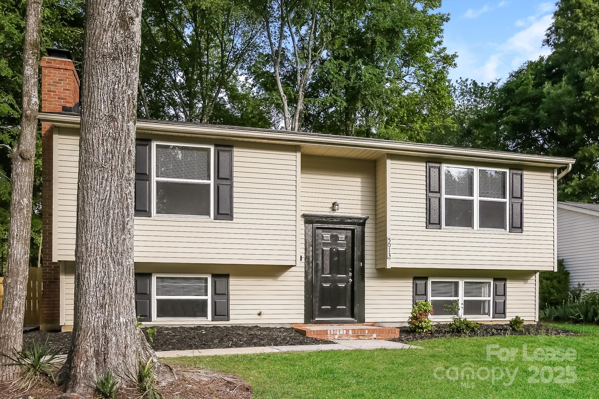 Danbrooke Park - Residential Lease