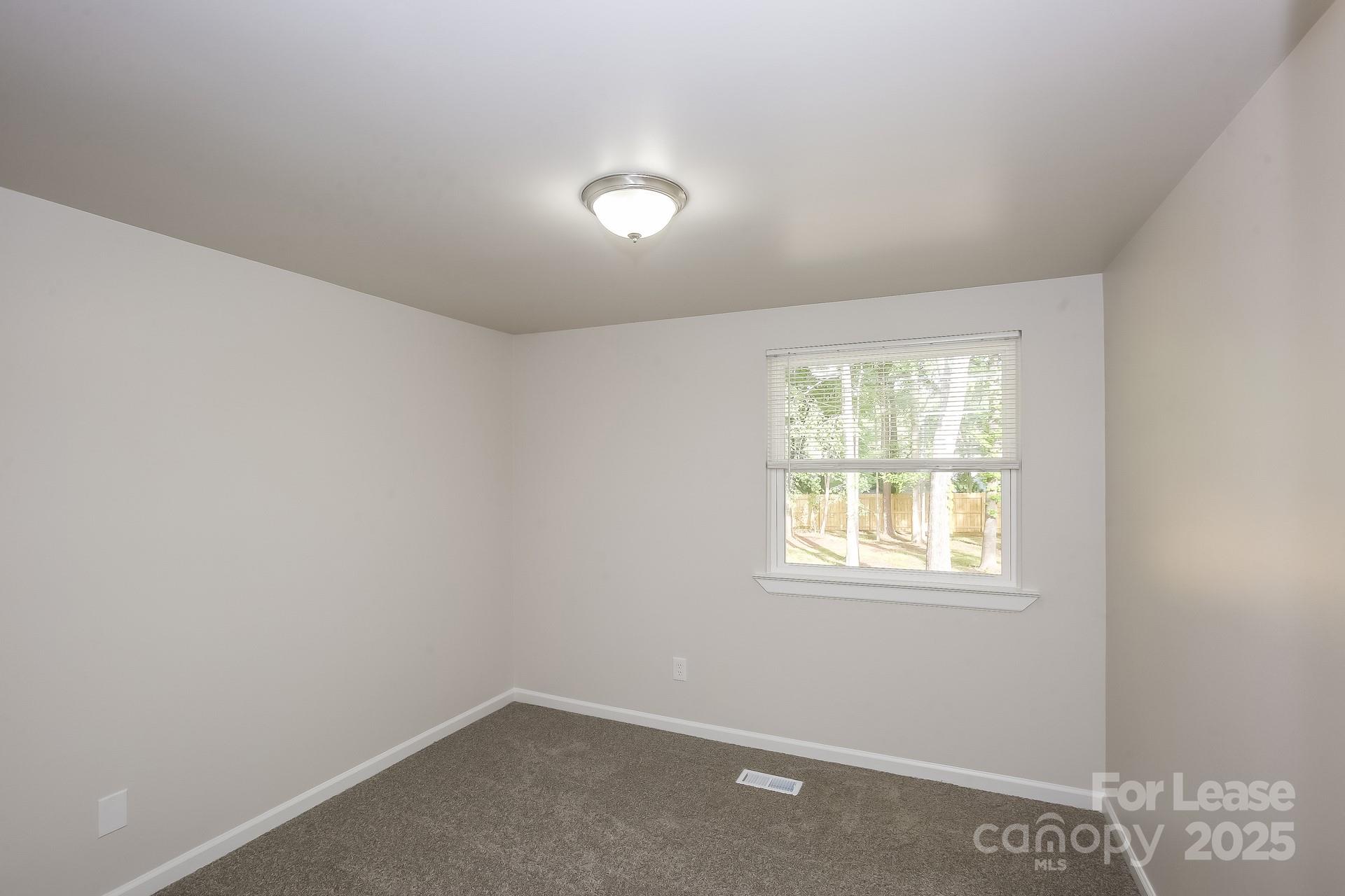 Danbrooke Park - Residential Lease