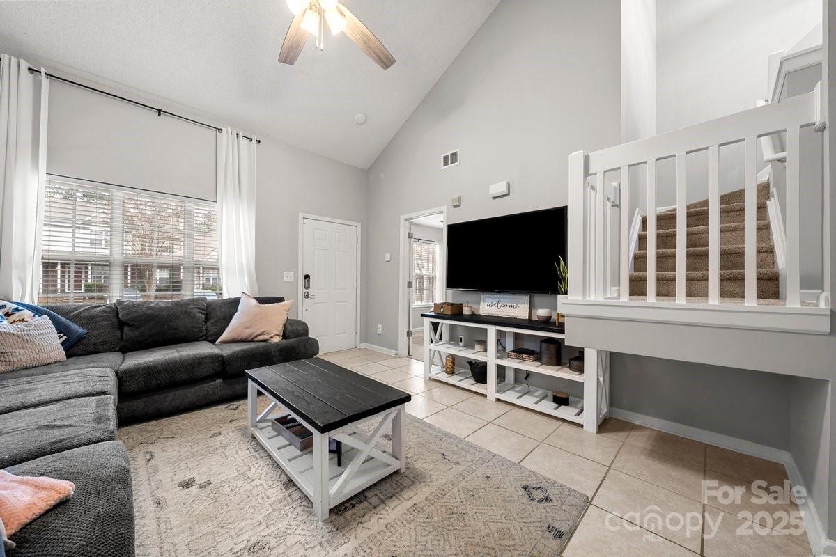 10255 Reindeer Way Lane