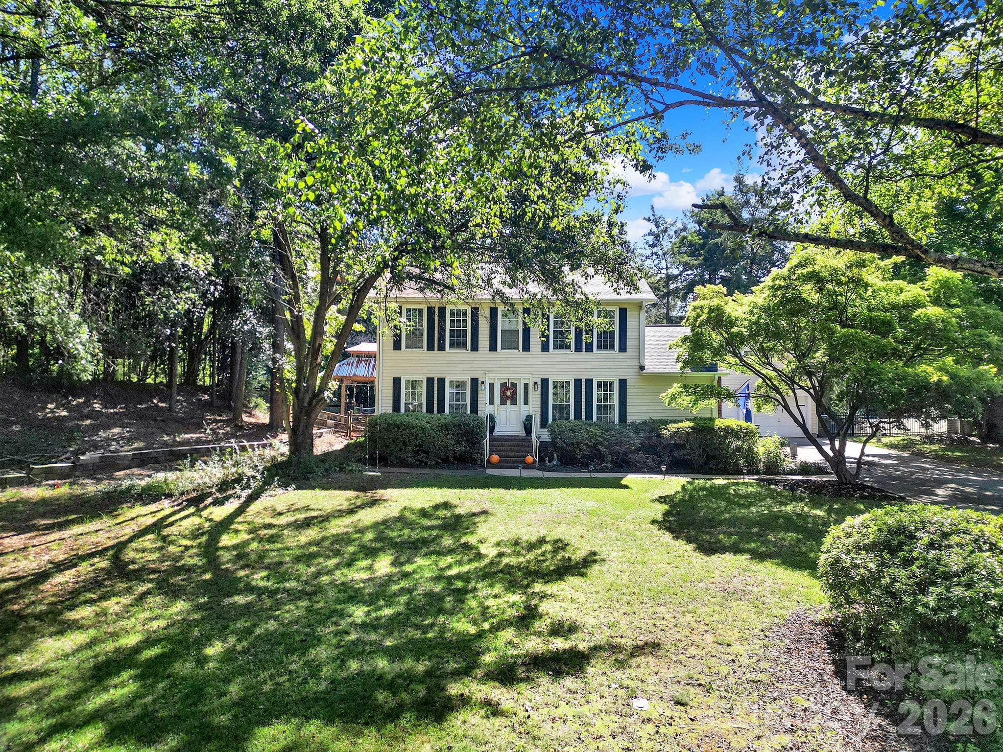 1219 Honeybee Trail
