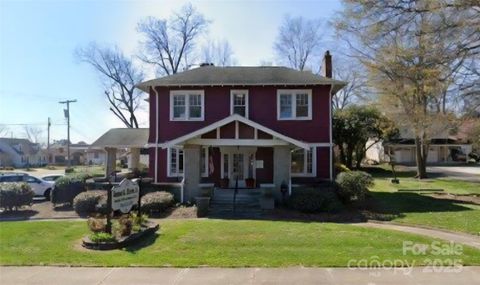 303 W Trade Street Dallas NC 28034