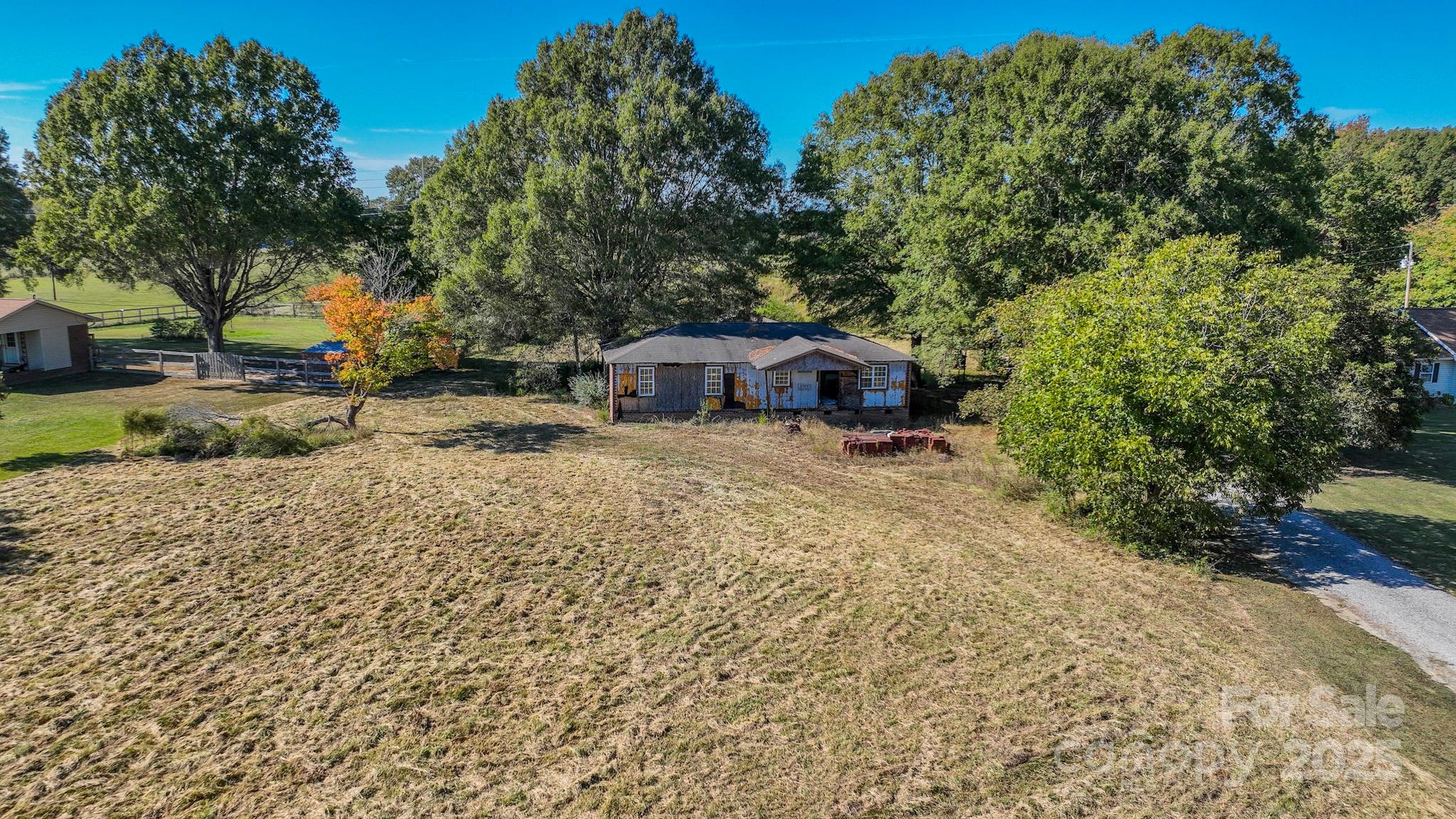 1418 Clarence Secrest Road