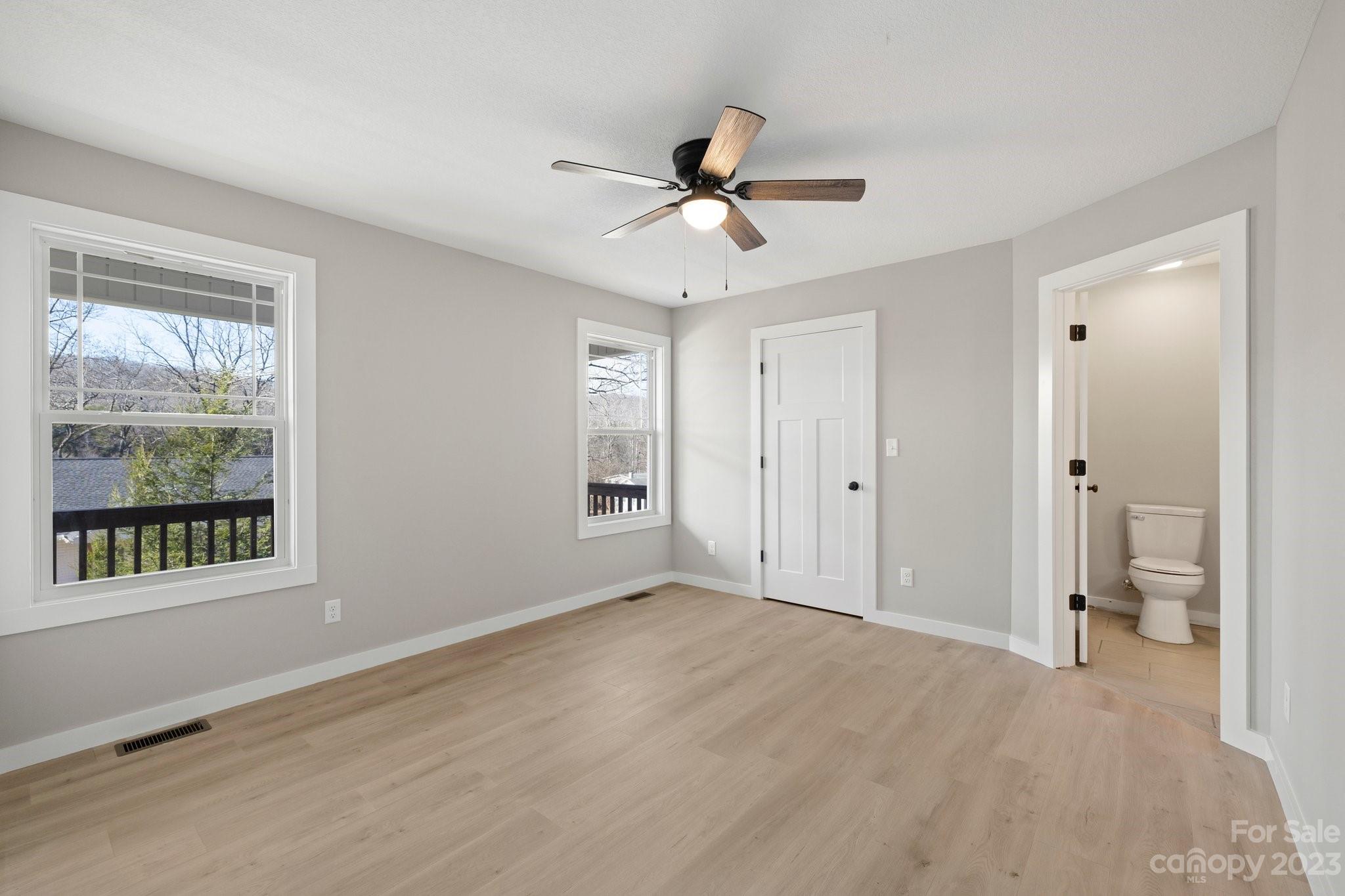 Majestic Oaks - Residential