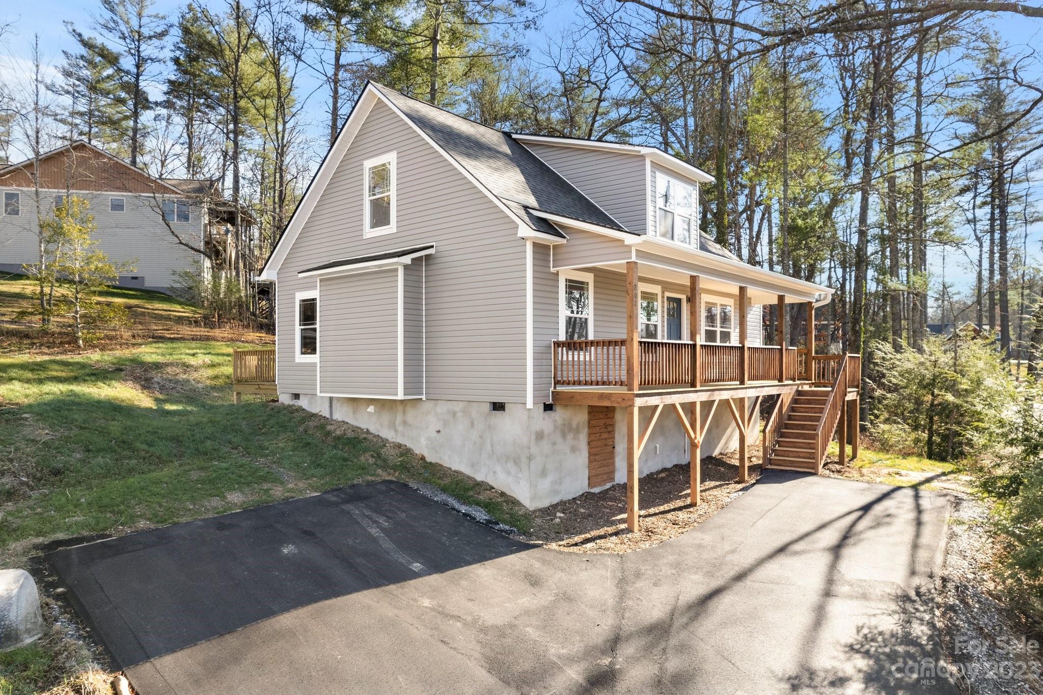 Majestic Oaks - Residential