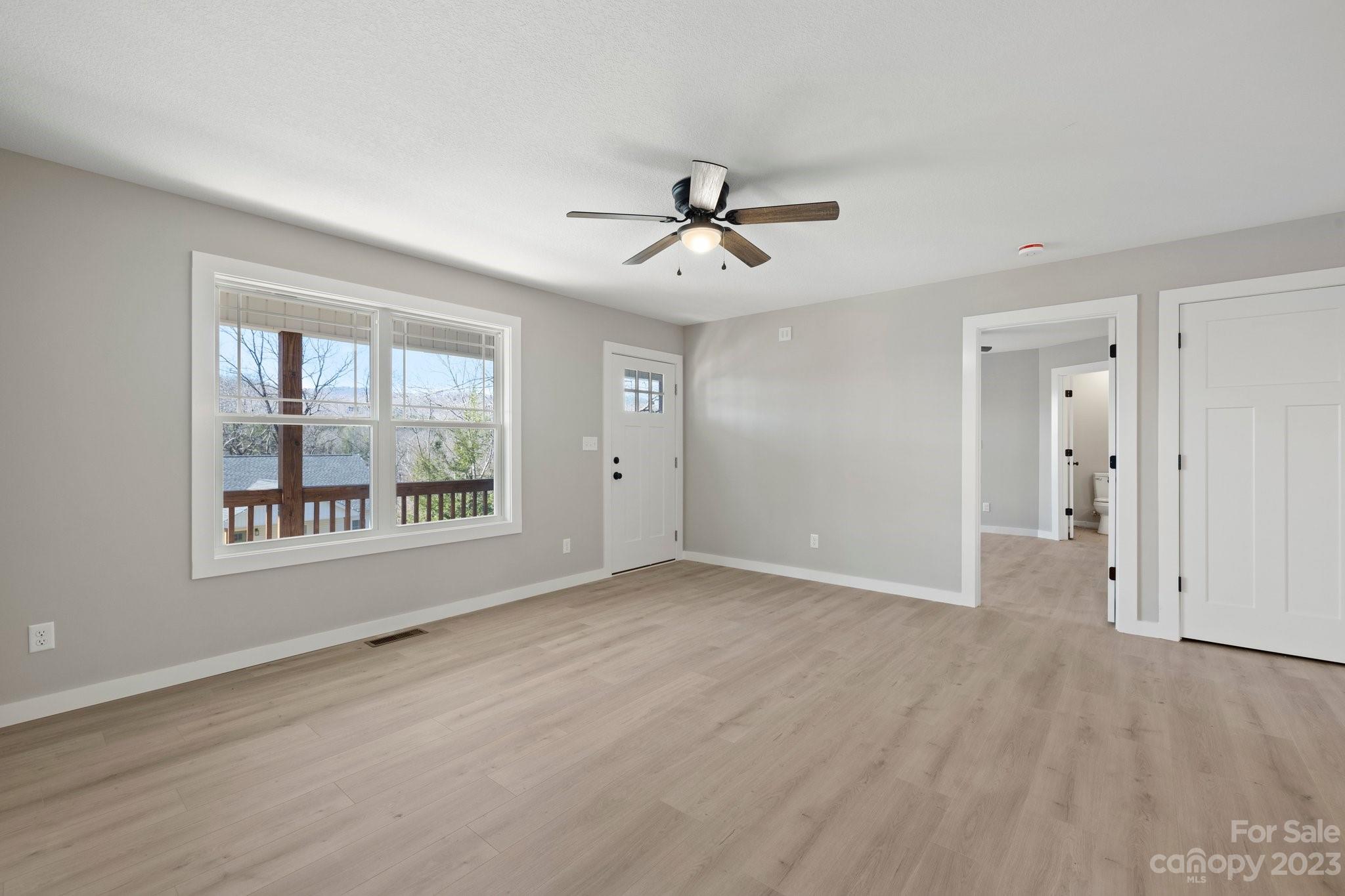 Majestic Oaks - Residential