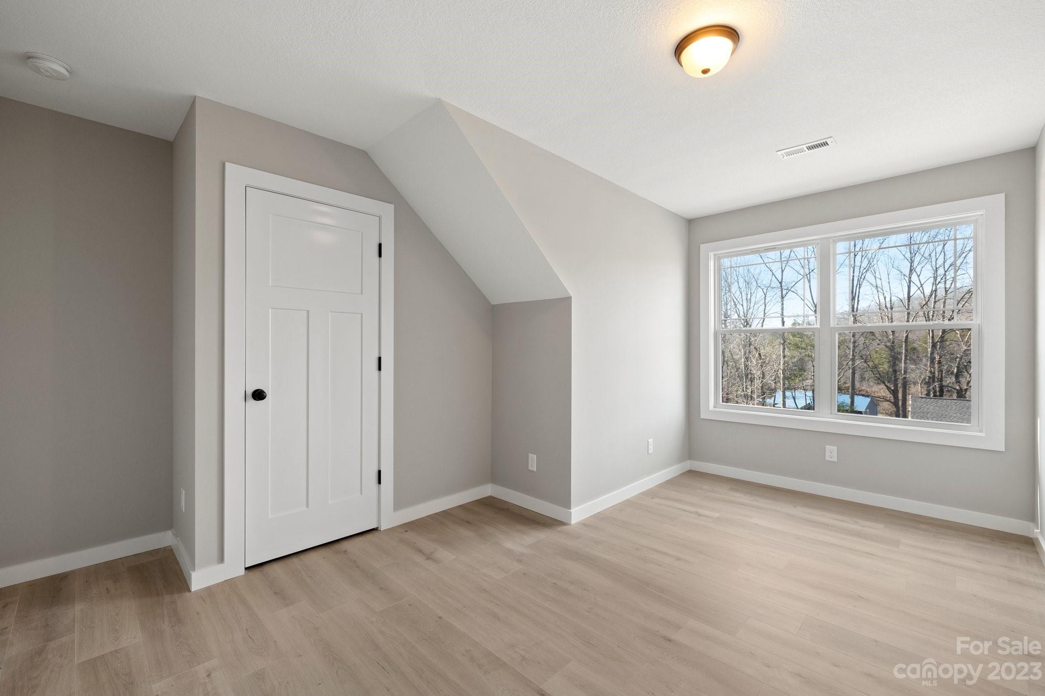 Majestic Oaks - Residential