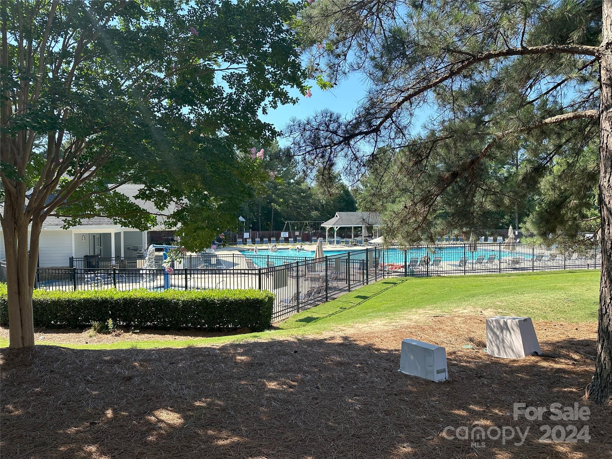 Waterstone - Residential