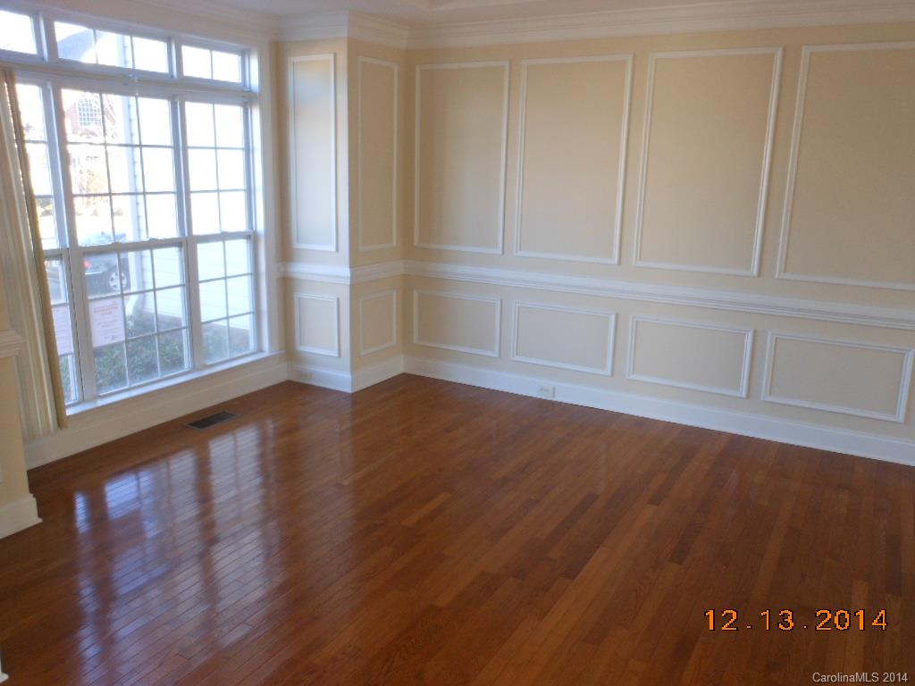 Old Stone Crossing - Residential