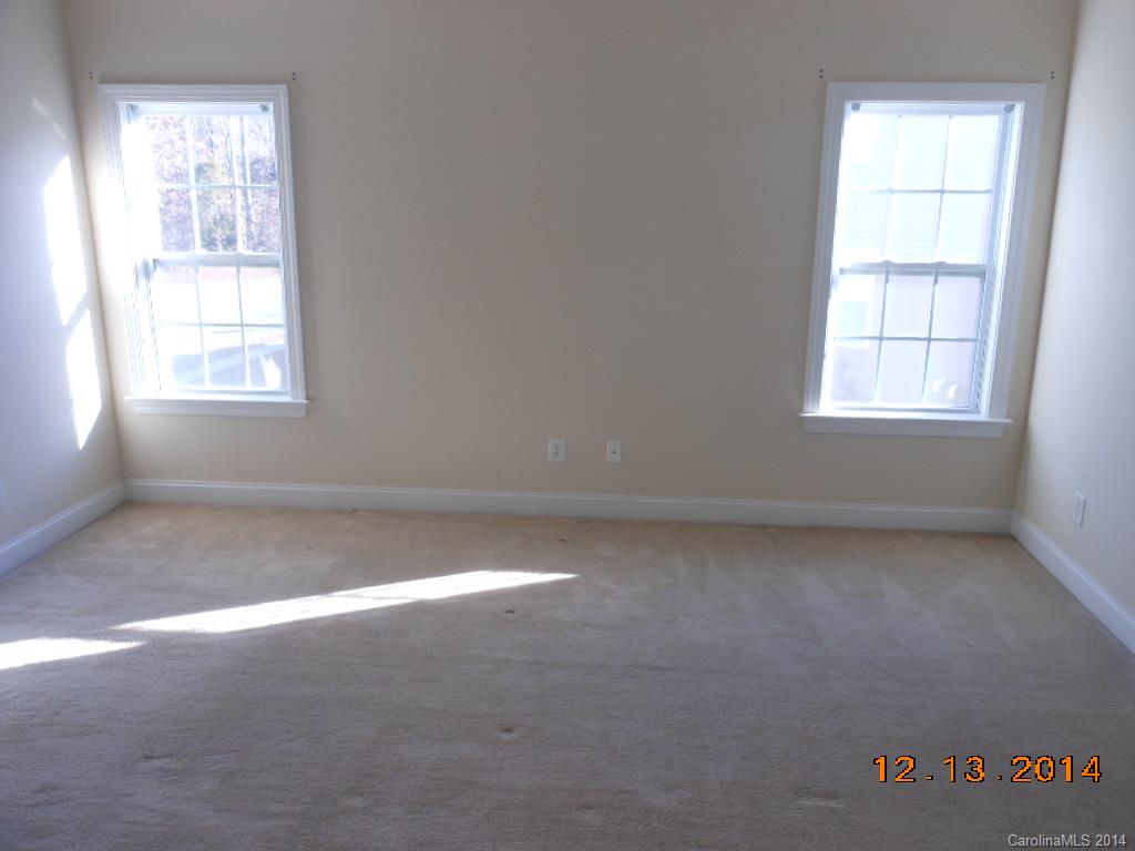 Old Stone Crossing - Residential