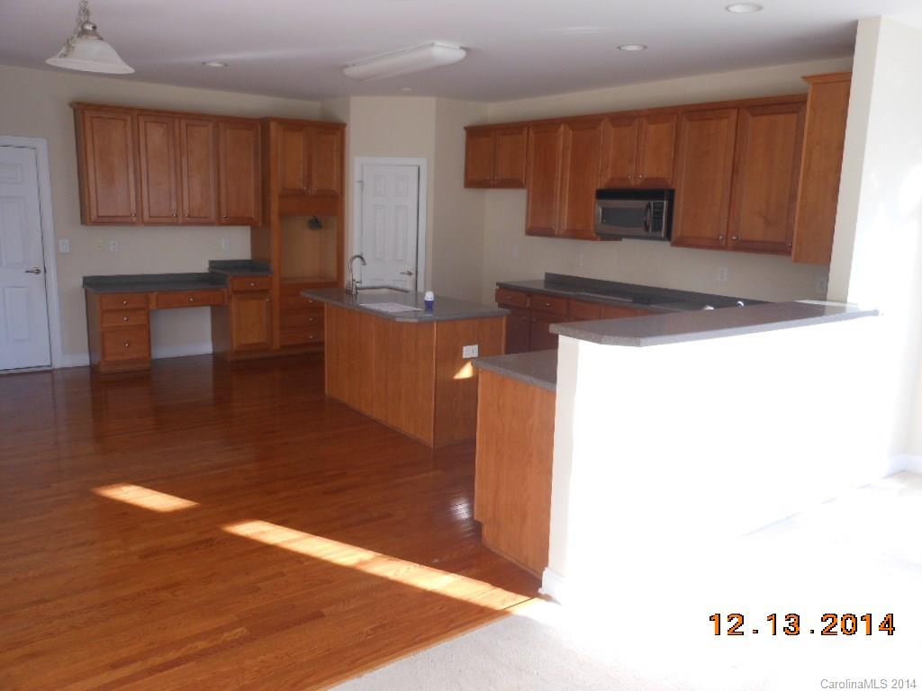 Old Stone Crossing - Residential