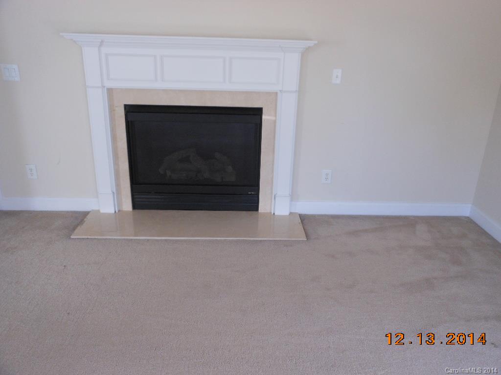 Old Stone Crossing - Residential