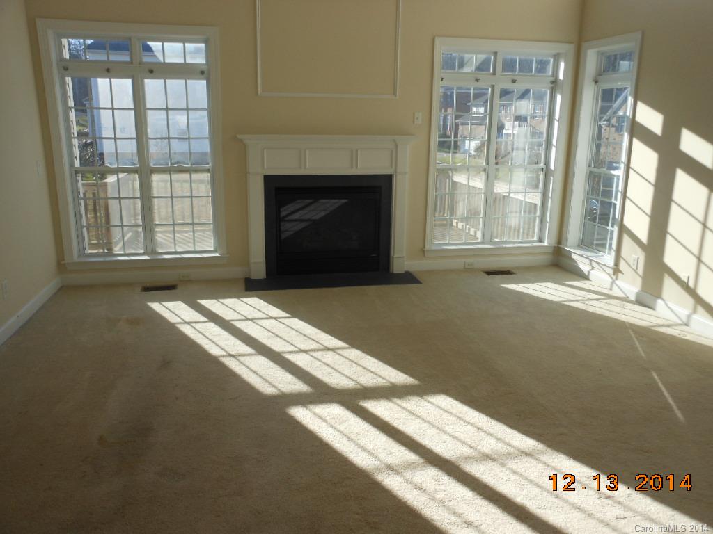 Old Stone Crossing - Residential