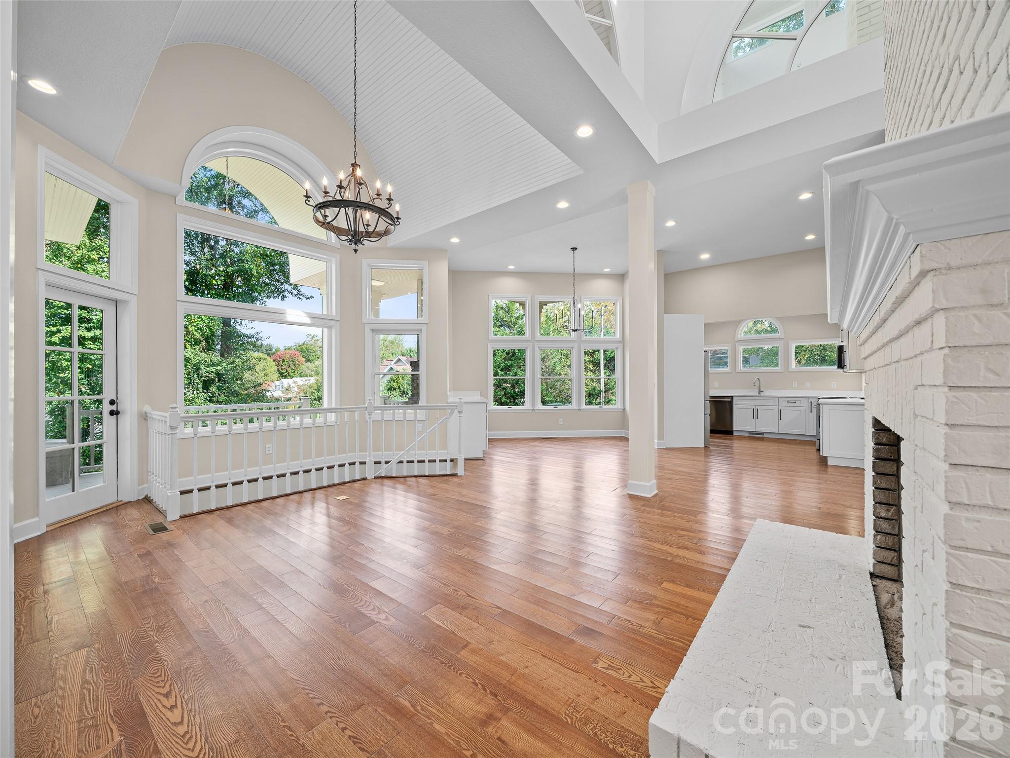 18 Carriage Park Way