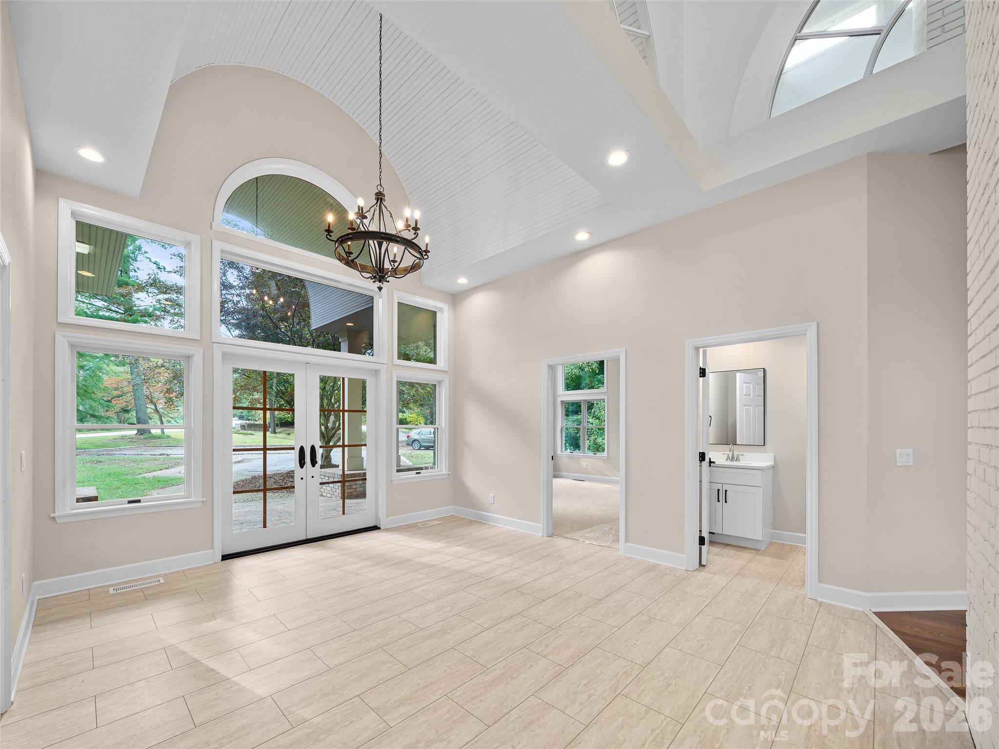 18 Carriage Park Way
