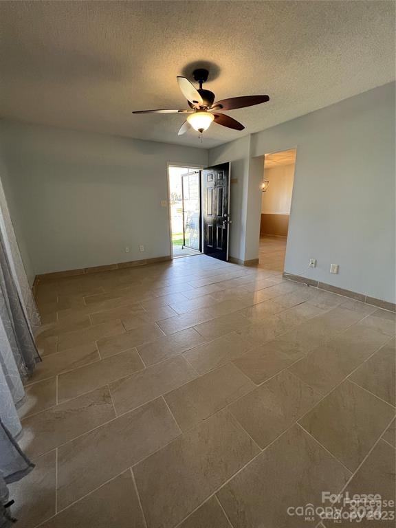 Hunters Chase - Residential Lease