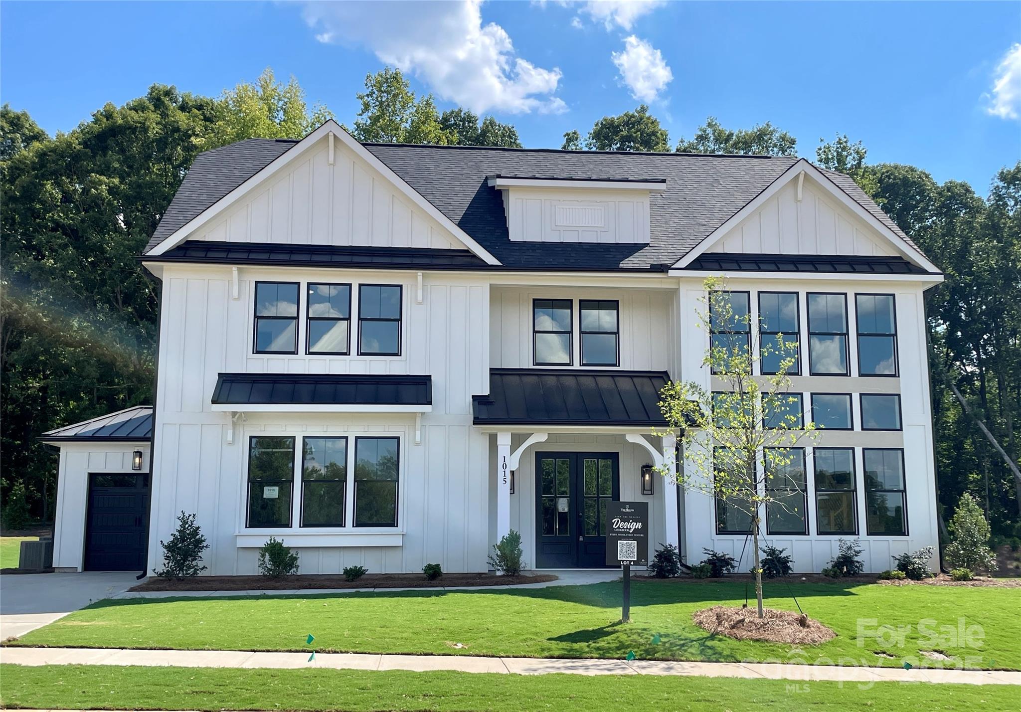 The Bluffs at Wesley Chapel - Residential