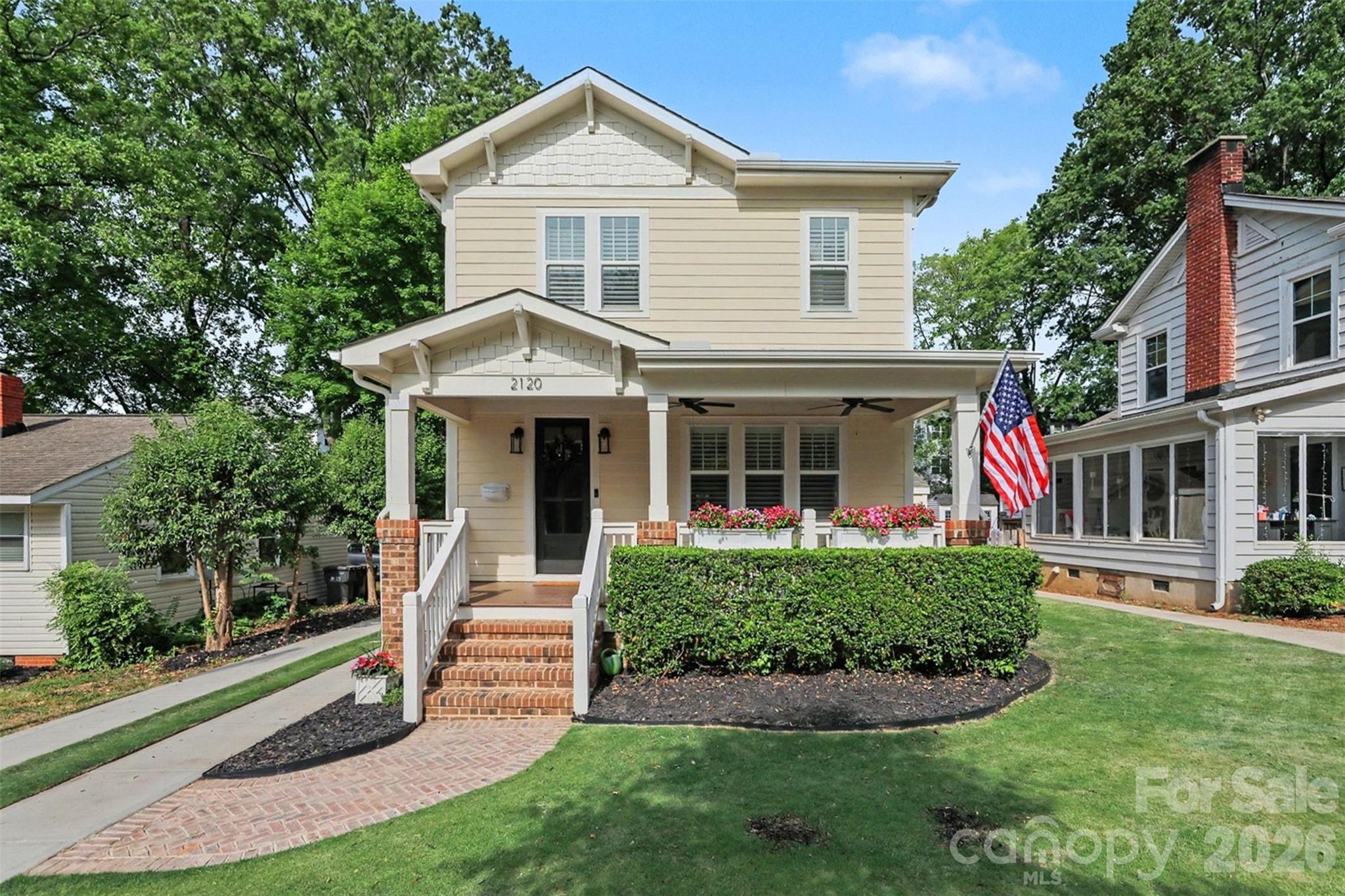 Camp Green - Residential