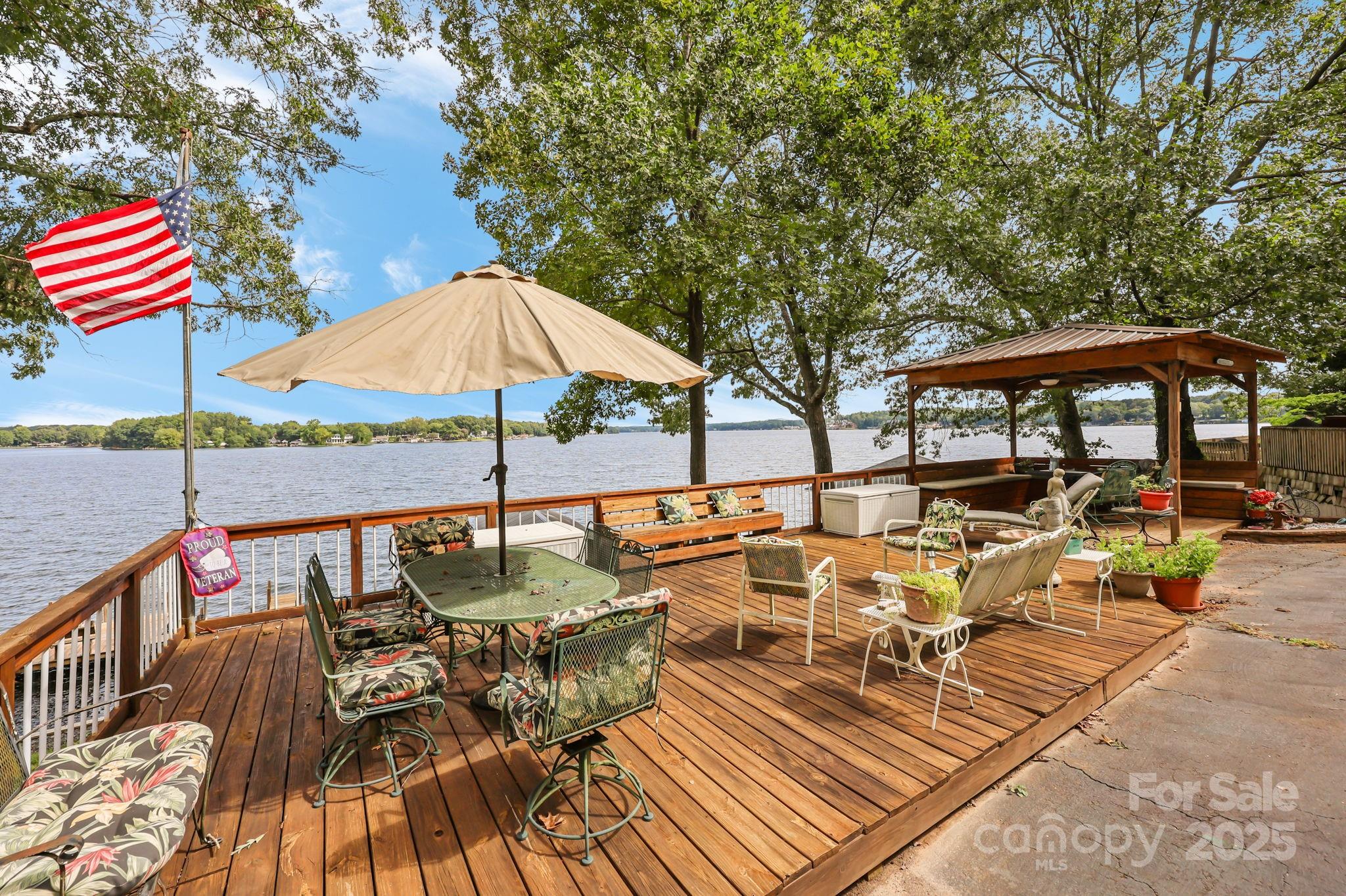 153 High Shores Road
