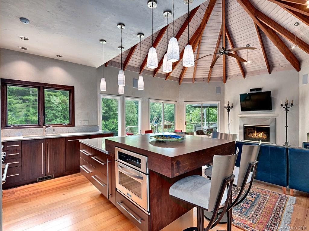 Apple Hill - Residential