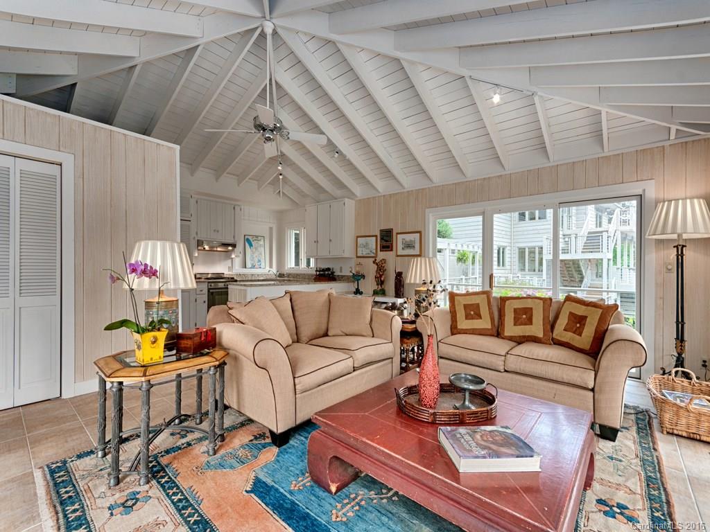 Apple Hill - Residential