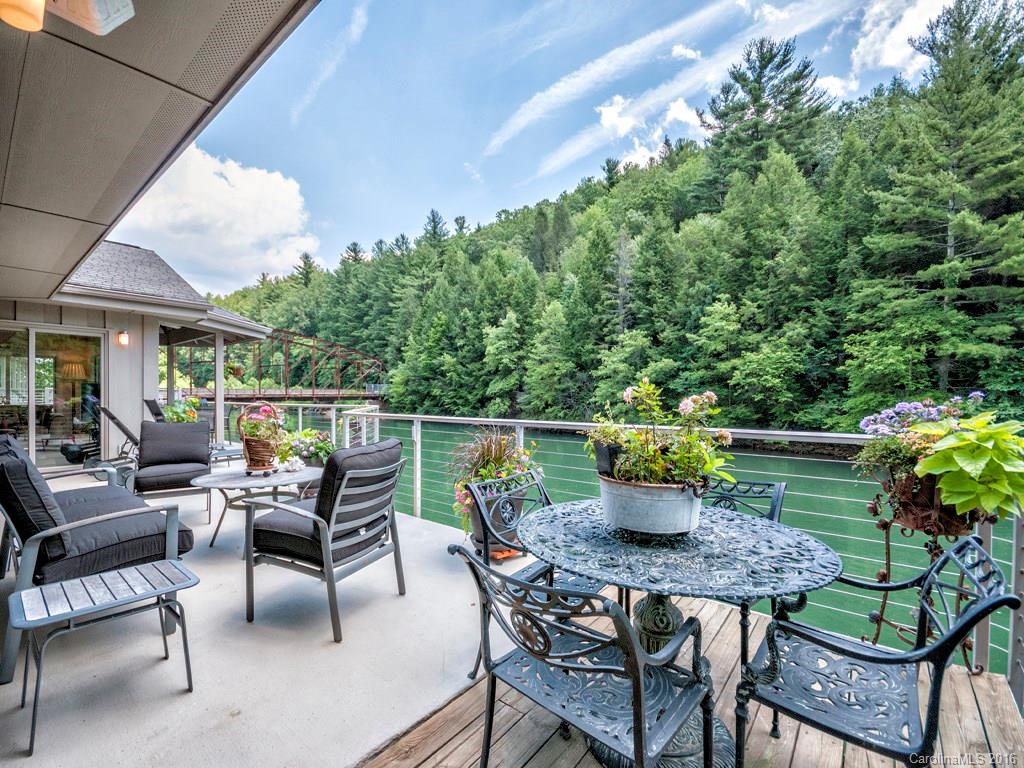 Apple Hill - Residential