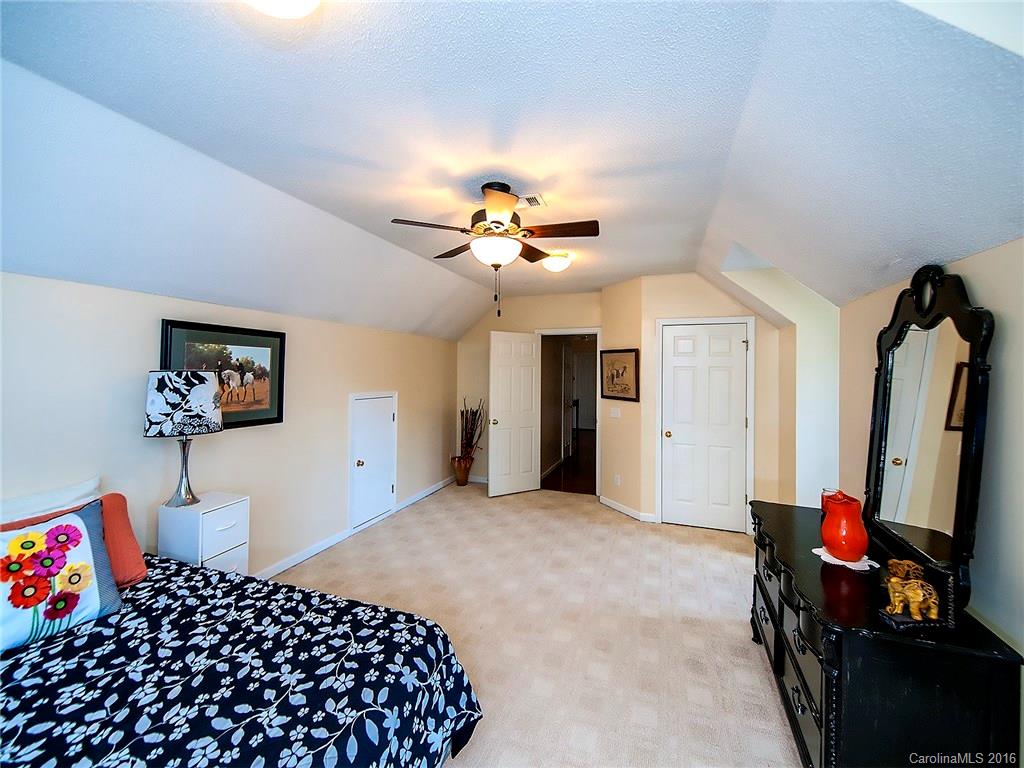 Sheffield Manor - Residential