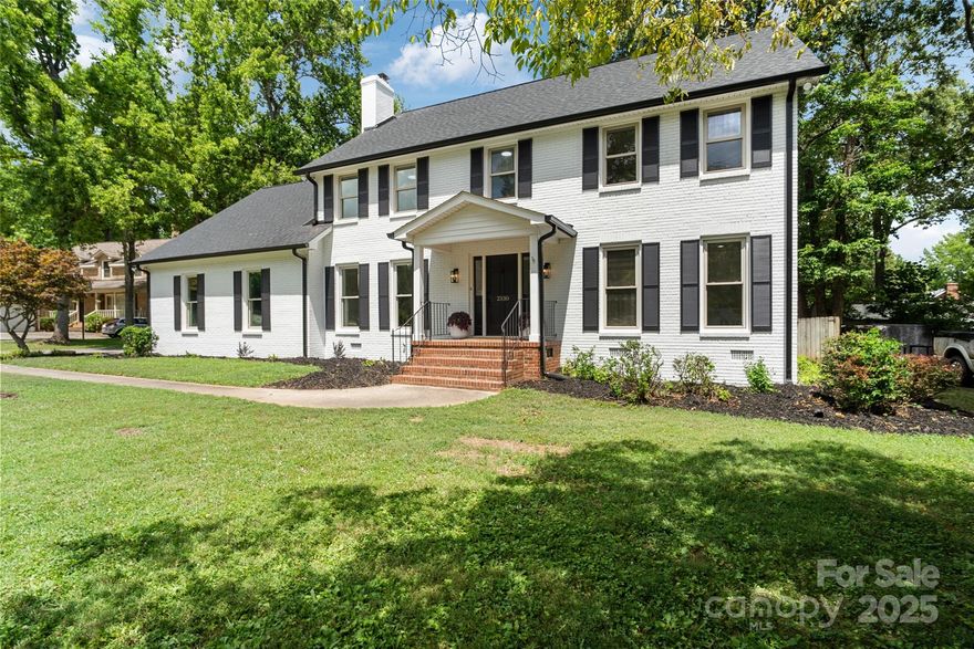 Fully remodeled 5-bed, 3.5-bath showstopper! This Rawlinson Acres II home offers the perfect blend of modern elegance and everyday comfort with a light, bright, airy, coastal luxe design. The gorgeous kitchen features floor-to-ceiling custom slim shaker cabinetry, sleek quartz counters, and a breakfast bar all overlooking the sparkling blue pool. Open flow into family room, dining area, and sitting room. Primary suite includes spacious dual closets, double vanity, walk-in shower, and soaking tub for the ultimate retreat. A separate 400SF bonus room provides endless flexibility—think game nights, movie marathons, or the ultimate kids’ hangout. Large laundry room, mudroom, and full pool bathroom on main. Then step outside to your private paradise: over 1/2-acre wooded, and fenced yard, newly built expansive deck, diving pool with new liner, and waterslide. New roof and gutters. Move right in in time for the holidays! OWNER AGENT.