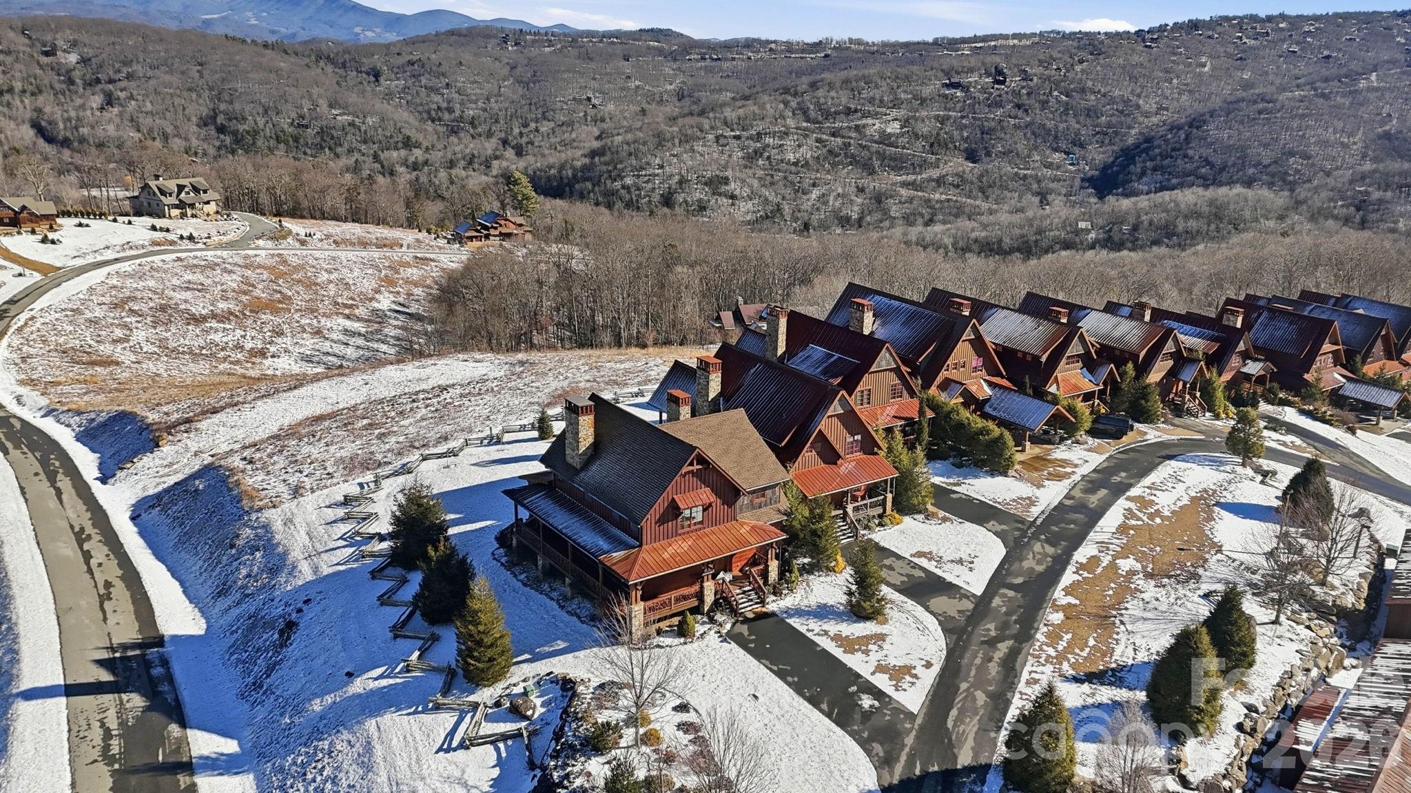 The Lodges at Eagles Nest - Residential