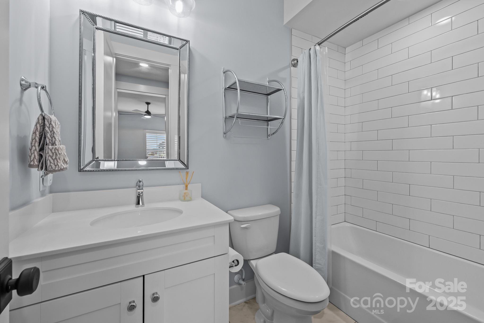 Granary Oaks - Residential