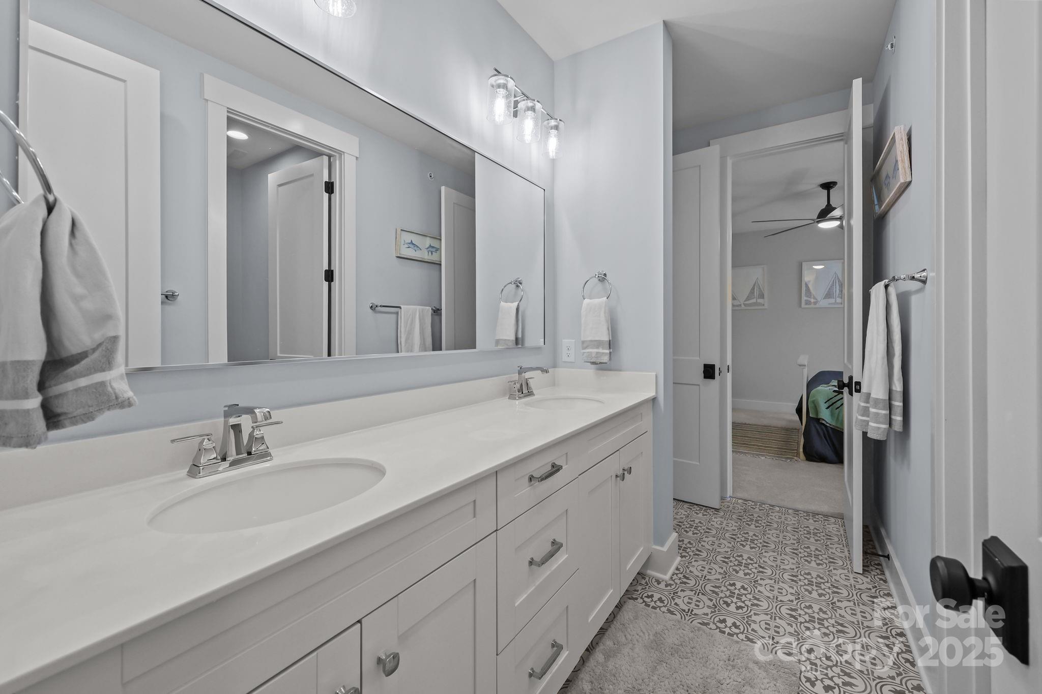 Granary Oaks - Residential