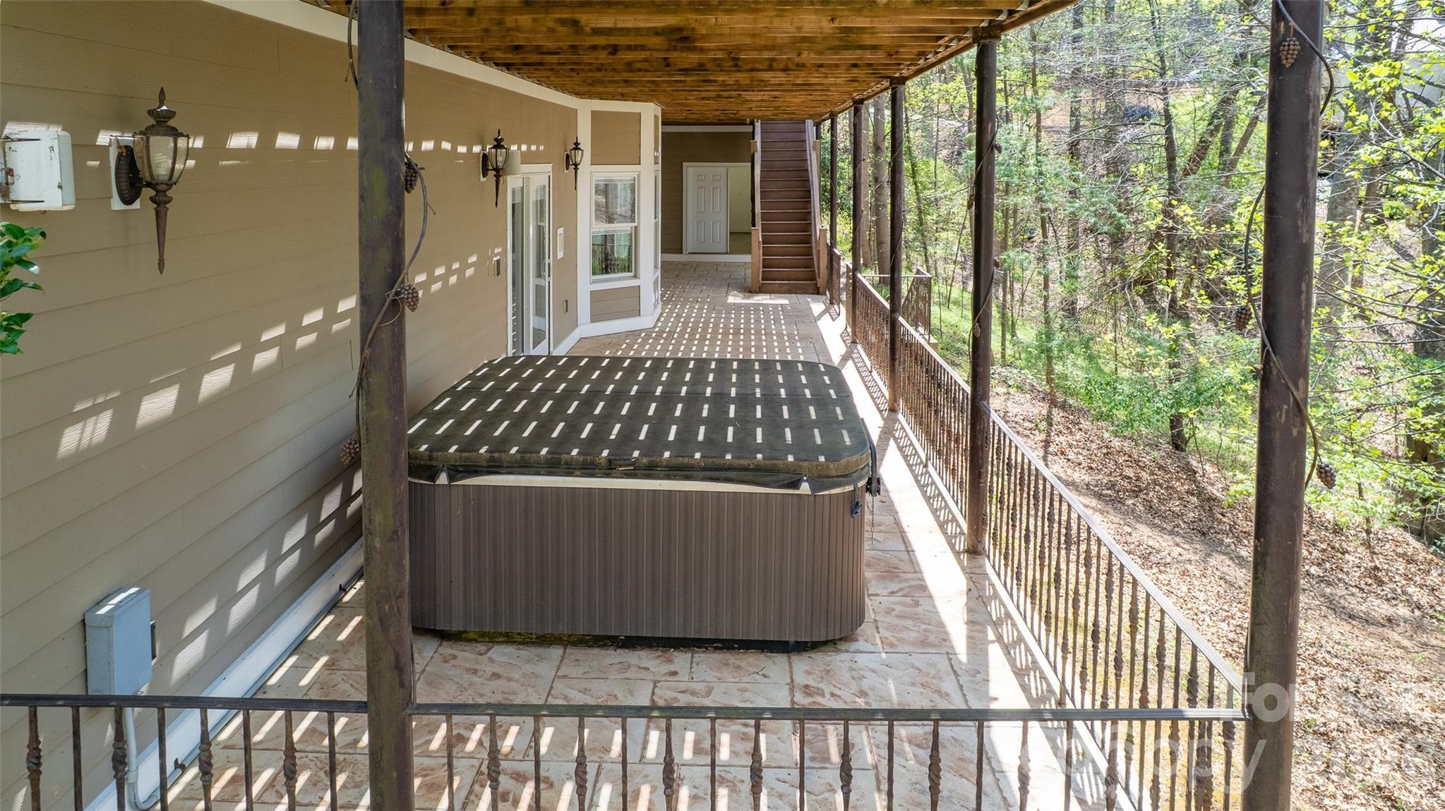 Laurel Cove - Residential