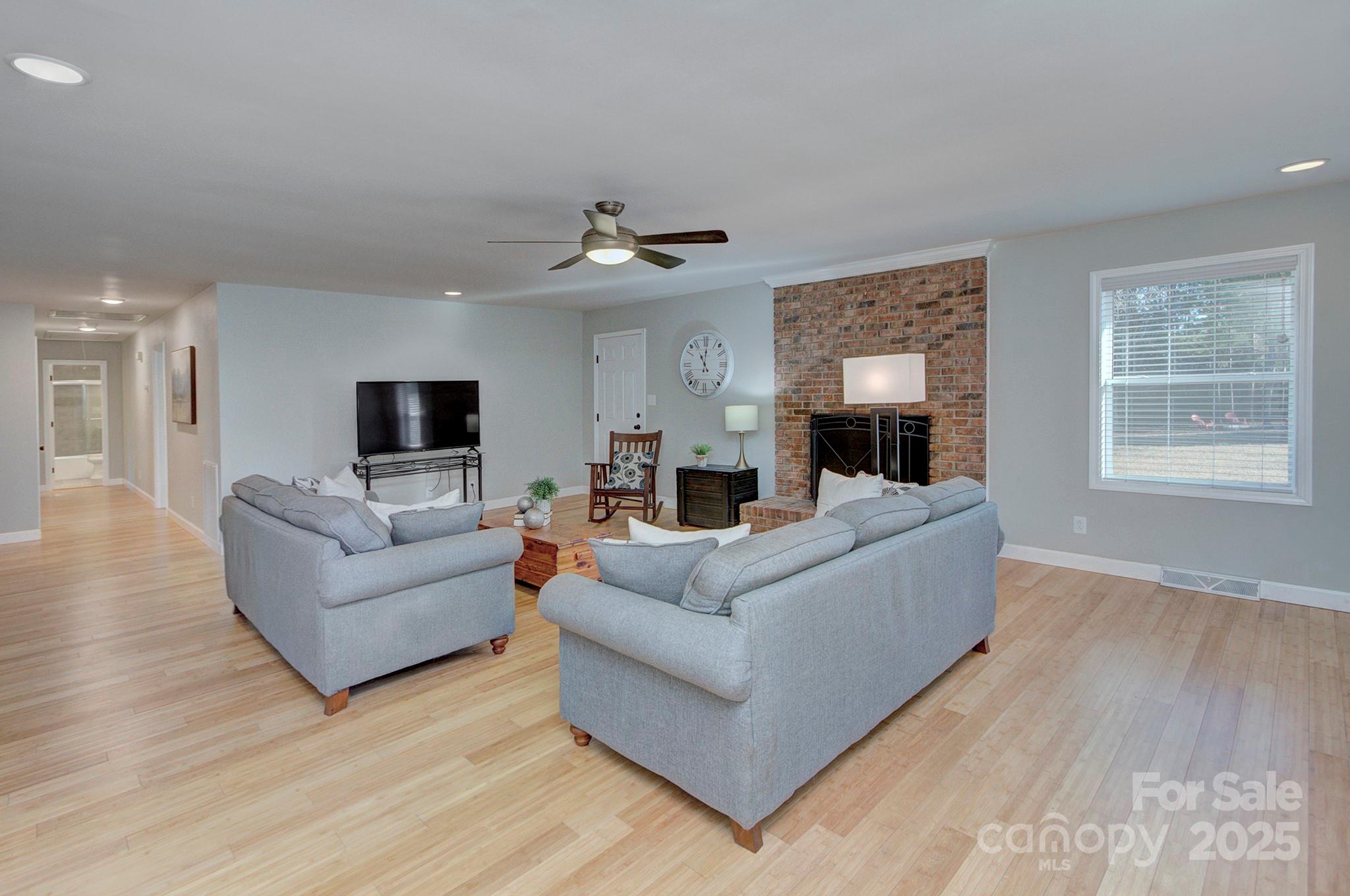 Pitts Down - Residential