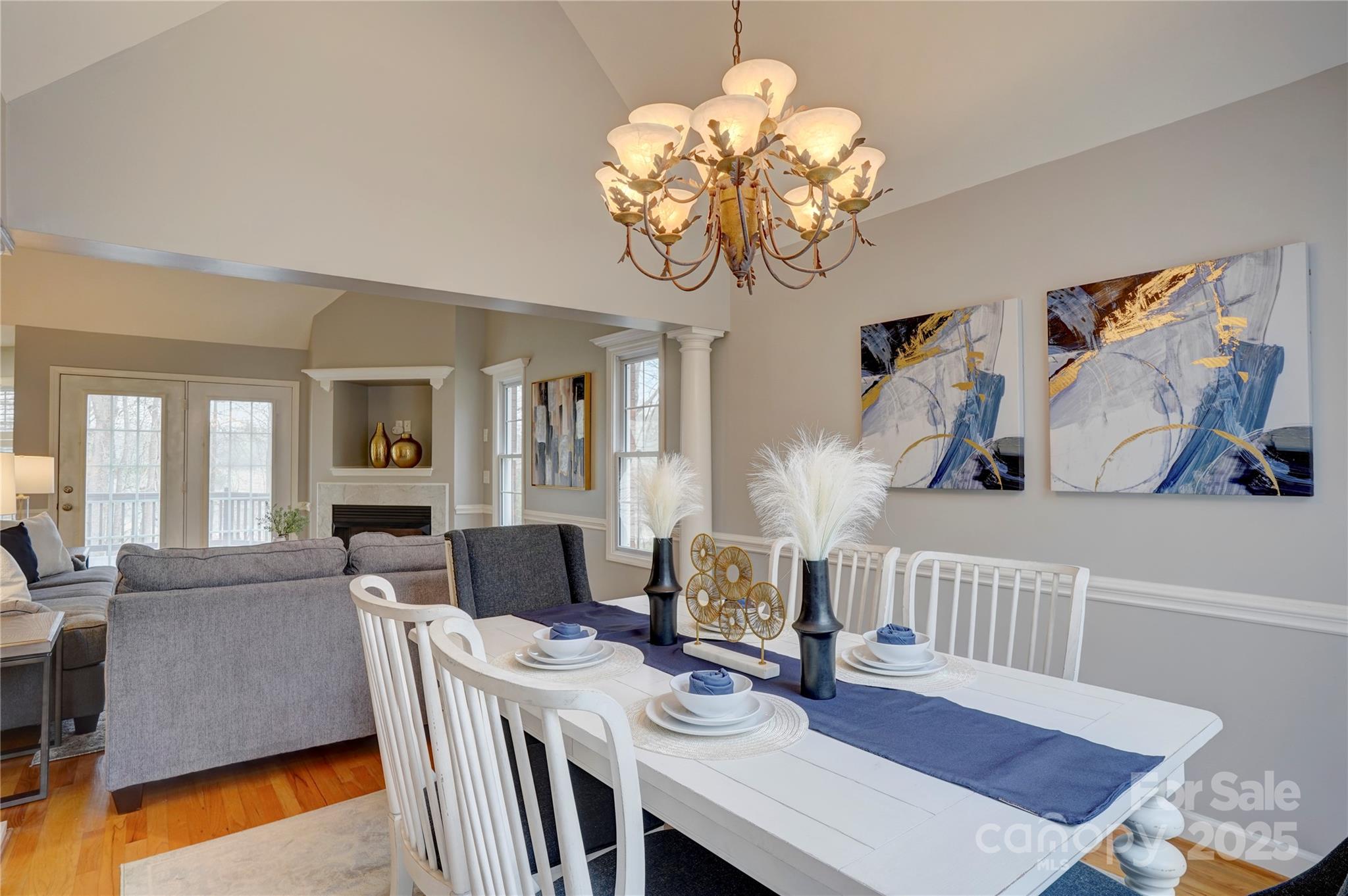 5306 Club View Drive