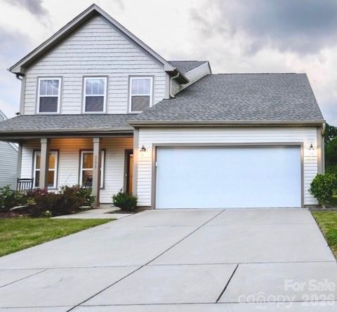 3173 Pinehills Way Mount Holly NC 28120